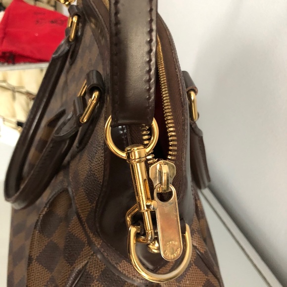 Authentic LV Damier Ebne Trevi PM Bag - Picture 2 of 8